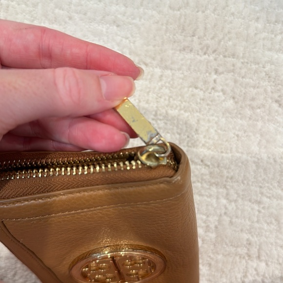 Tory Burch wallet - Picture 4 of 4